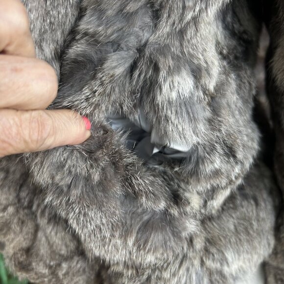 Vintage 70s Gray Dyed Genuine Rabbit Fur Jacket Made in Hong Kong - Picture 9 of 12